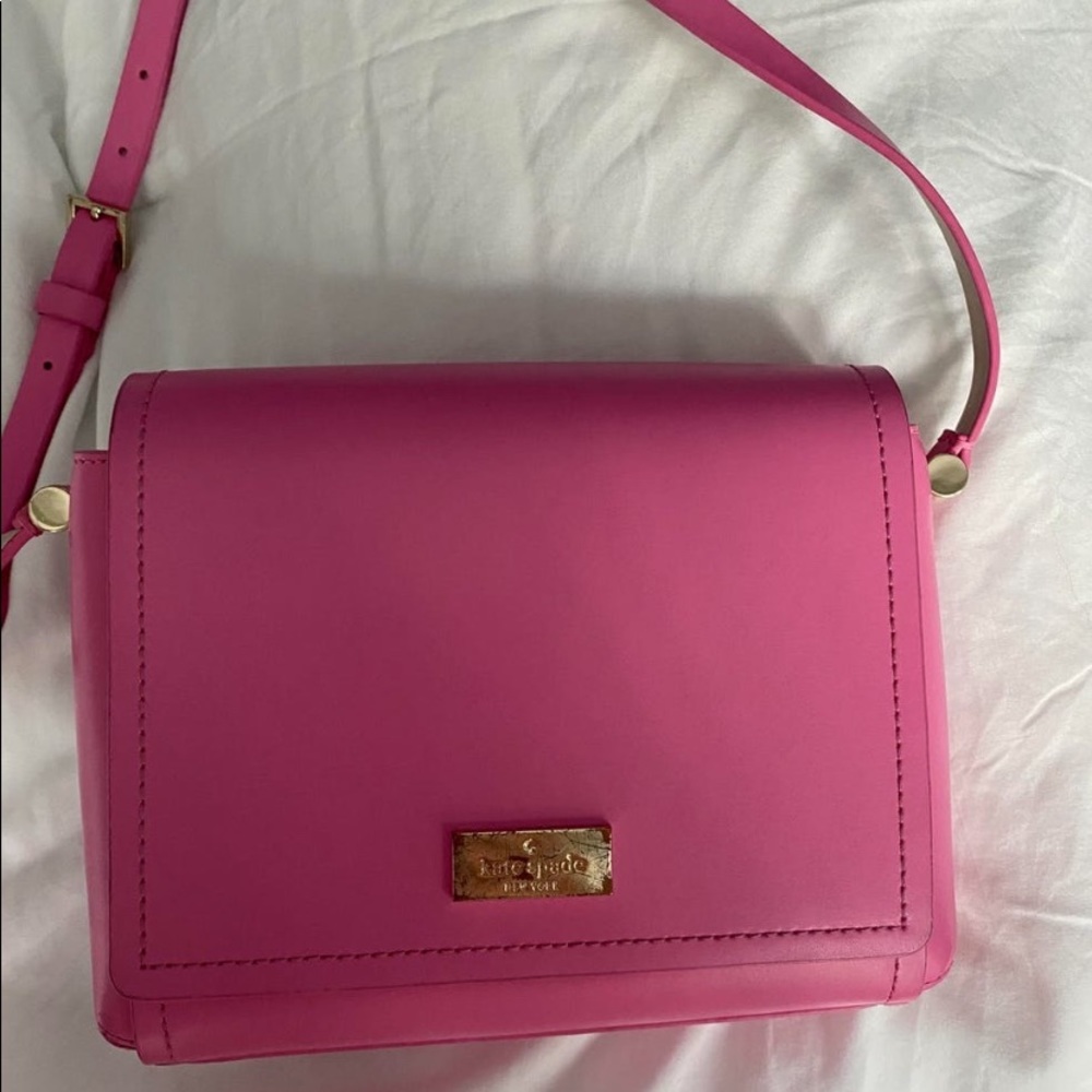 bubblegum pink kate spade purse
